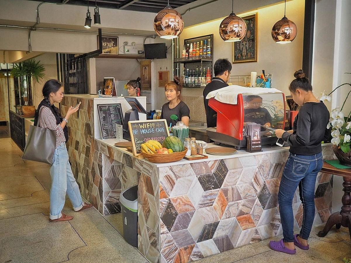 Hp House Cafe' Hotel Chiang Mai Exterior photo